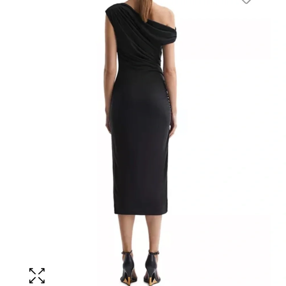 Reiss Fern Draped Bodycon midi dress - Picture 2 of 5